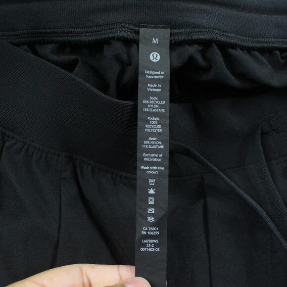 Lululemon Shorts Mens Medium Black License to Train Drawstring Gym Activewear - Picture 4 of 9